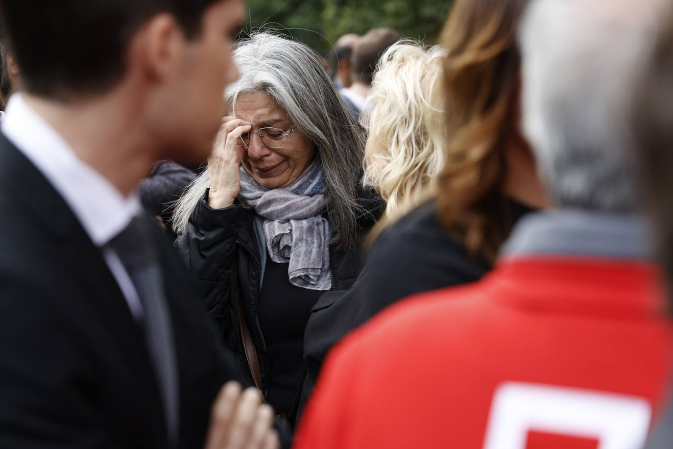 Fotos del minuto de silencio en Valencia en recuerdo de las víctimas del incendio