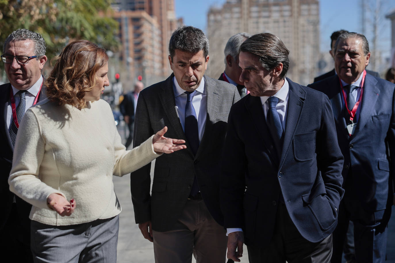 Fotos: Aznar acude a la asamblea de AVE, la Asociacion Valenciana de Empresarios