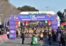 Salida de la 10KFem Valencia en 2023.