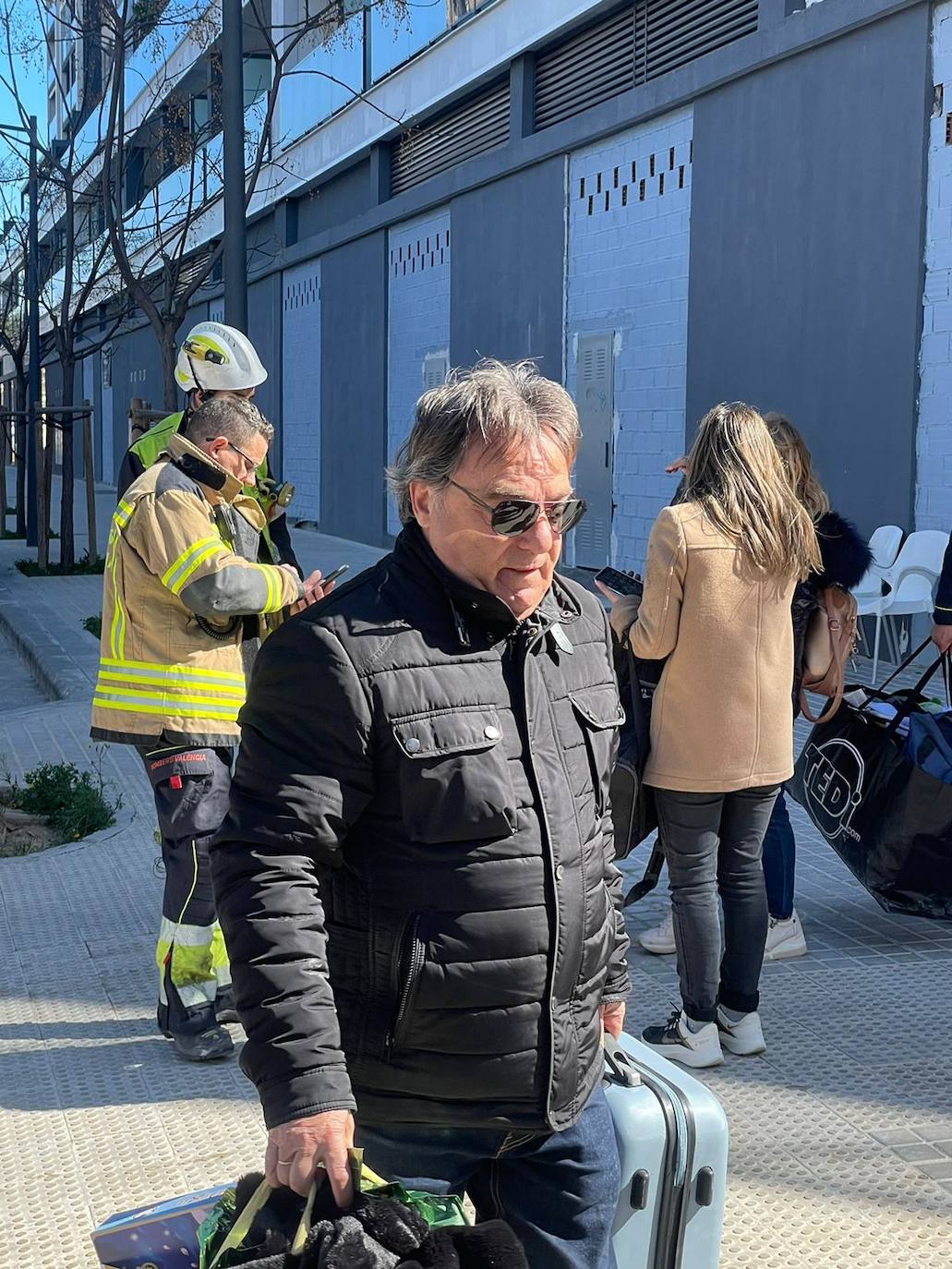 El gato &#039;Coco&#039;, con vida tras el incendio de Campanar