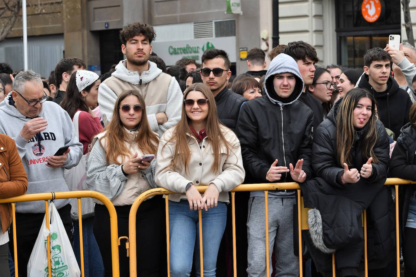 Búscate en la mascletà del lunes 4 de marzo de 2024