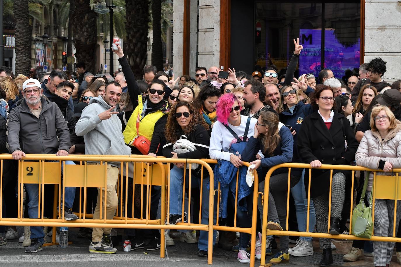 Búscate en la mascletà del lunes 4 de marzo de 2024