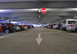 Imagen de archivo de un parking.