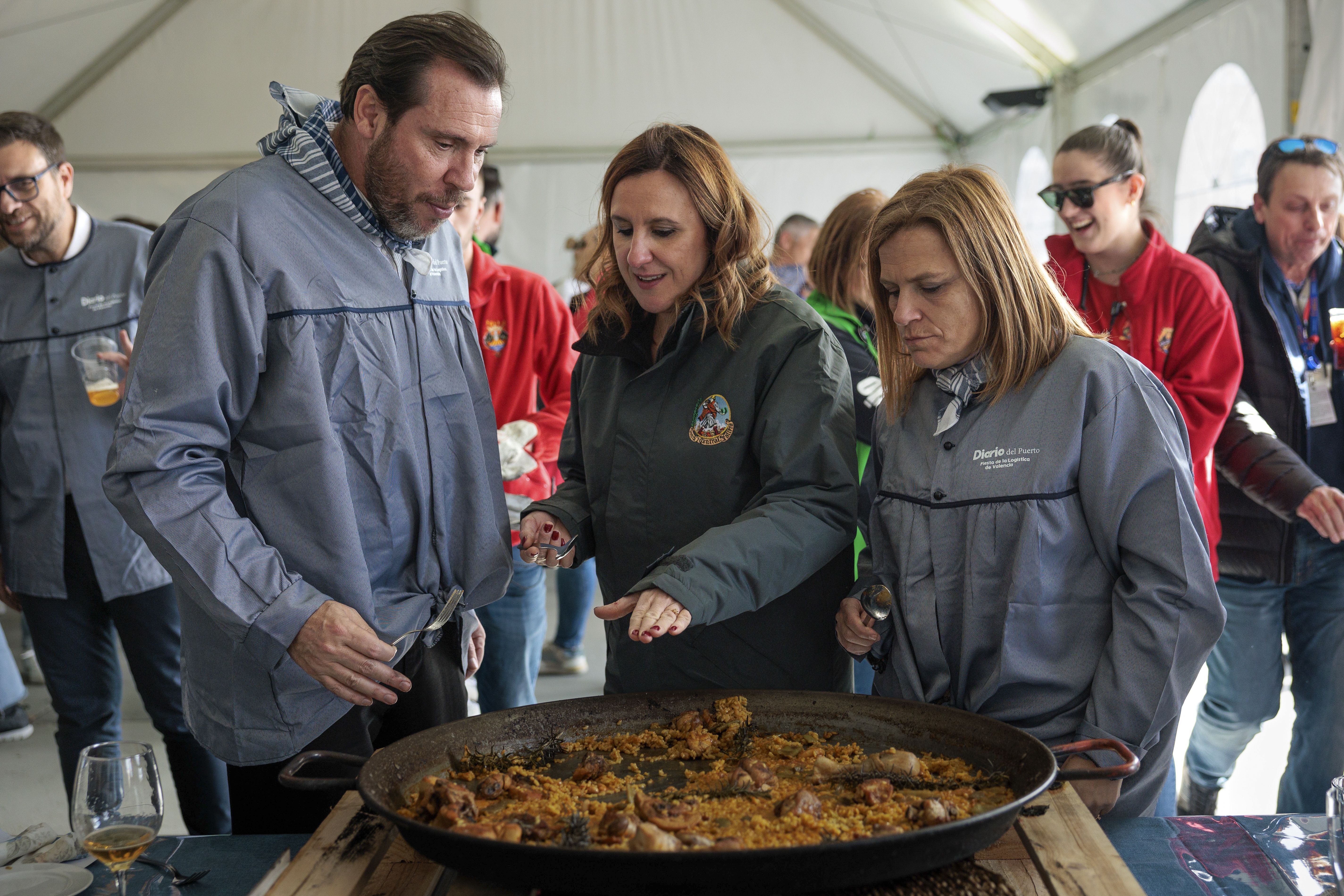 La paella de Óscar Puente