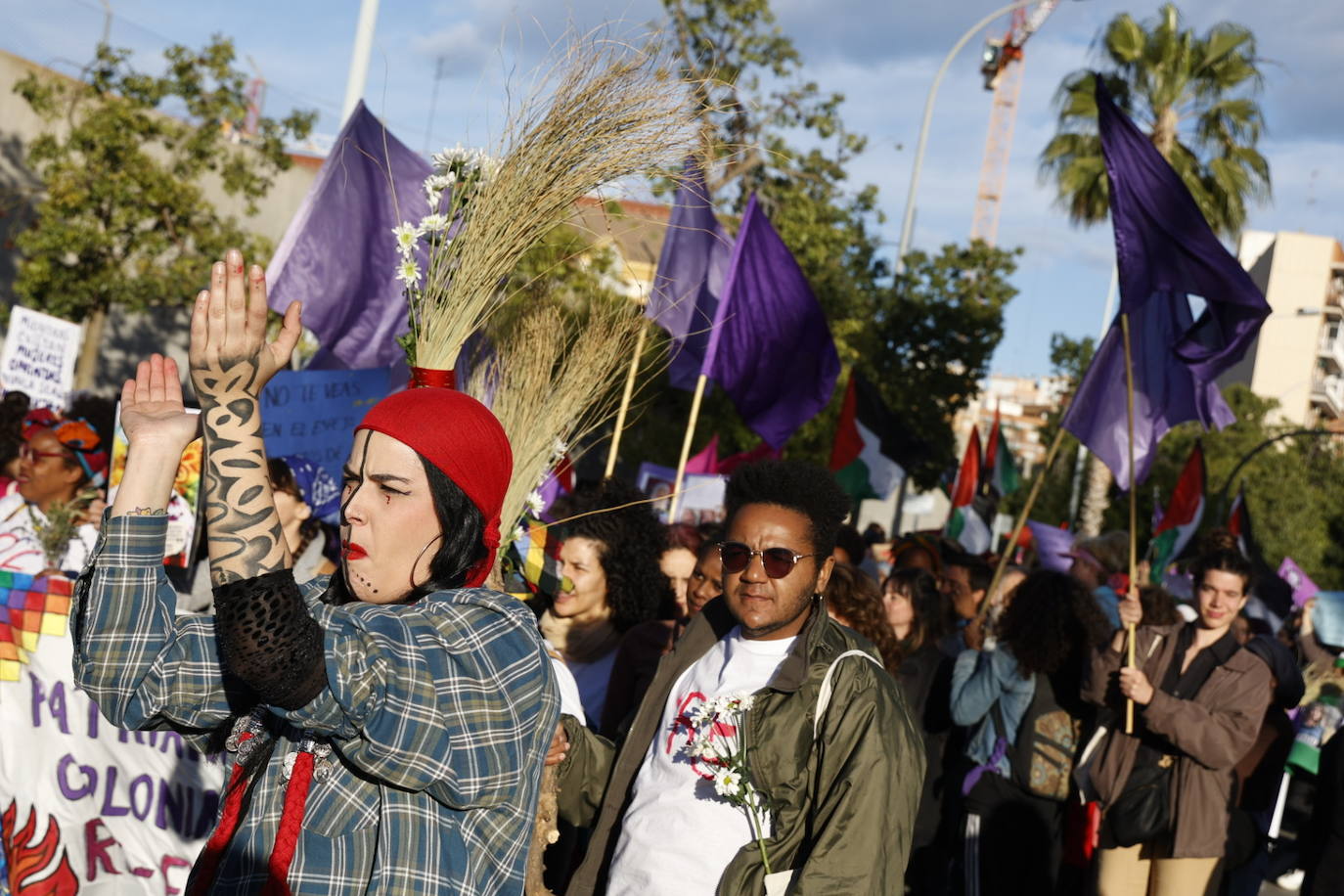 Valencia sale a la calle por el 8M: el Día de la Mujer, en imágenes