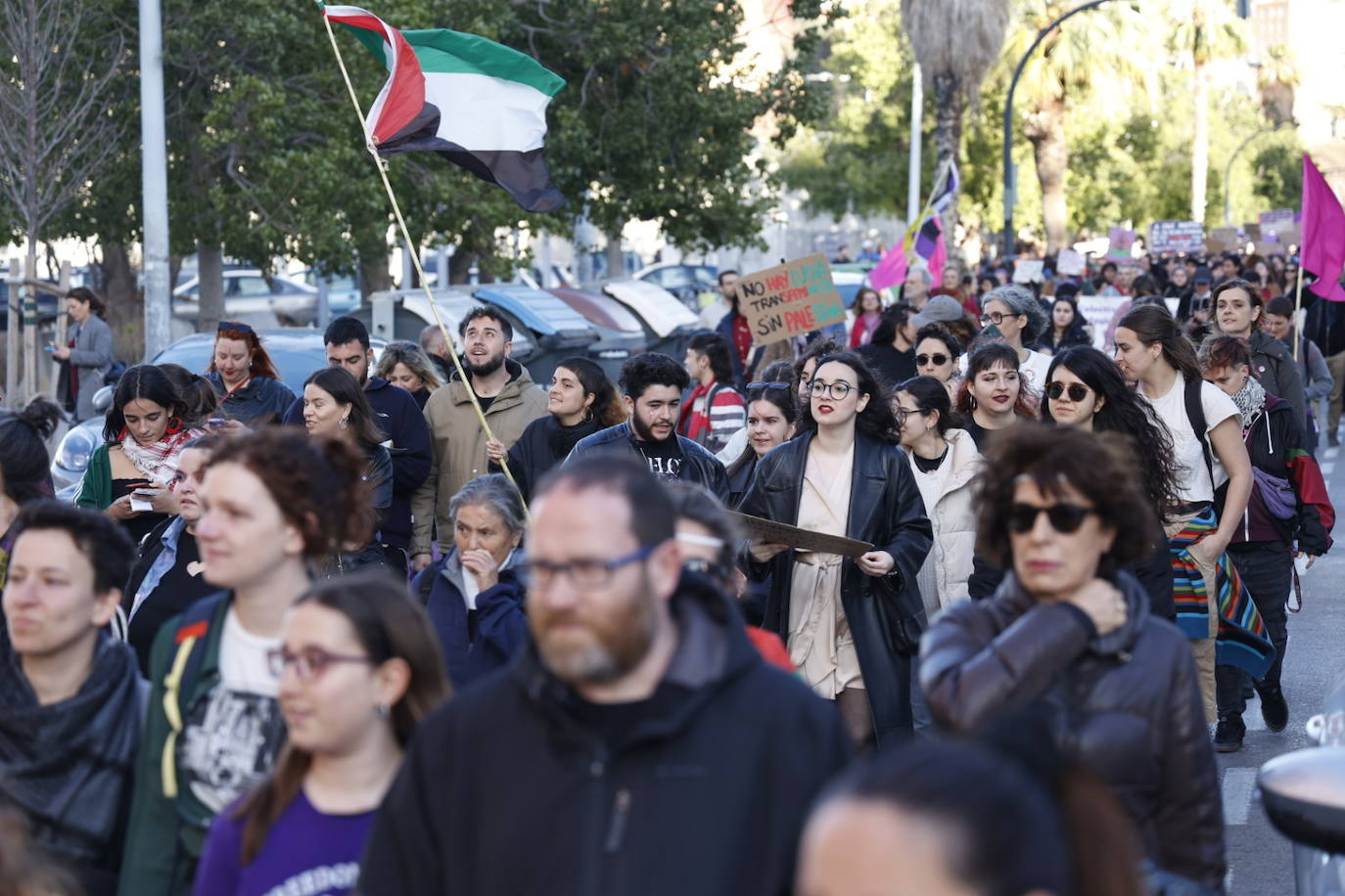 Valencia sale a la calle por el 8M: el Día de la Mujer, en imágenes