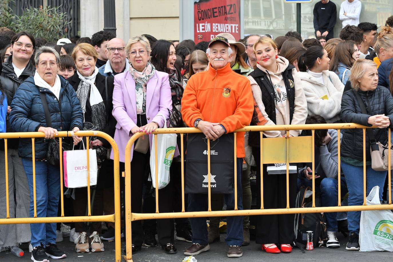 Búscate en la mascletà de este viernes 8 de marzo