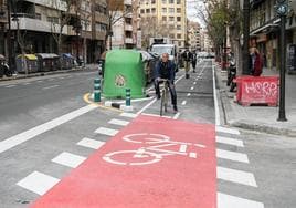 Abre un nuevo tramo de carril bici en la calle Jesús de Valencia