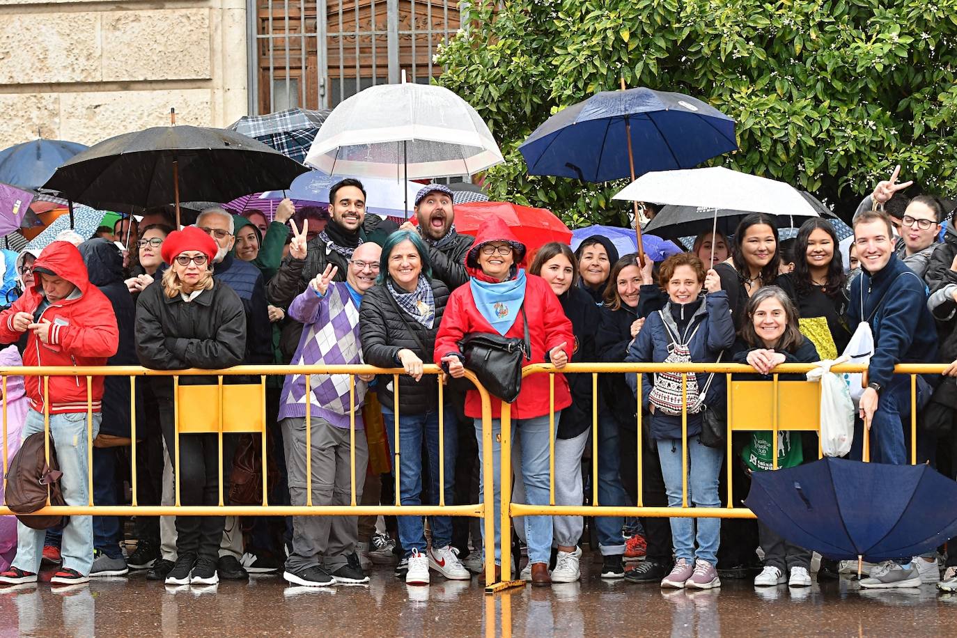 Búscate en la mascletà de este sábado, 9 de marzo