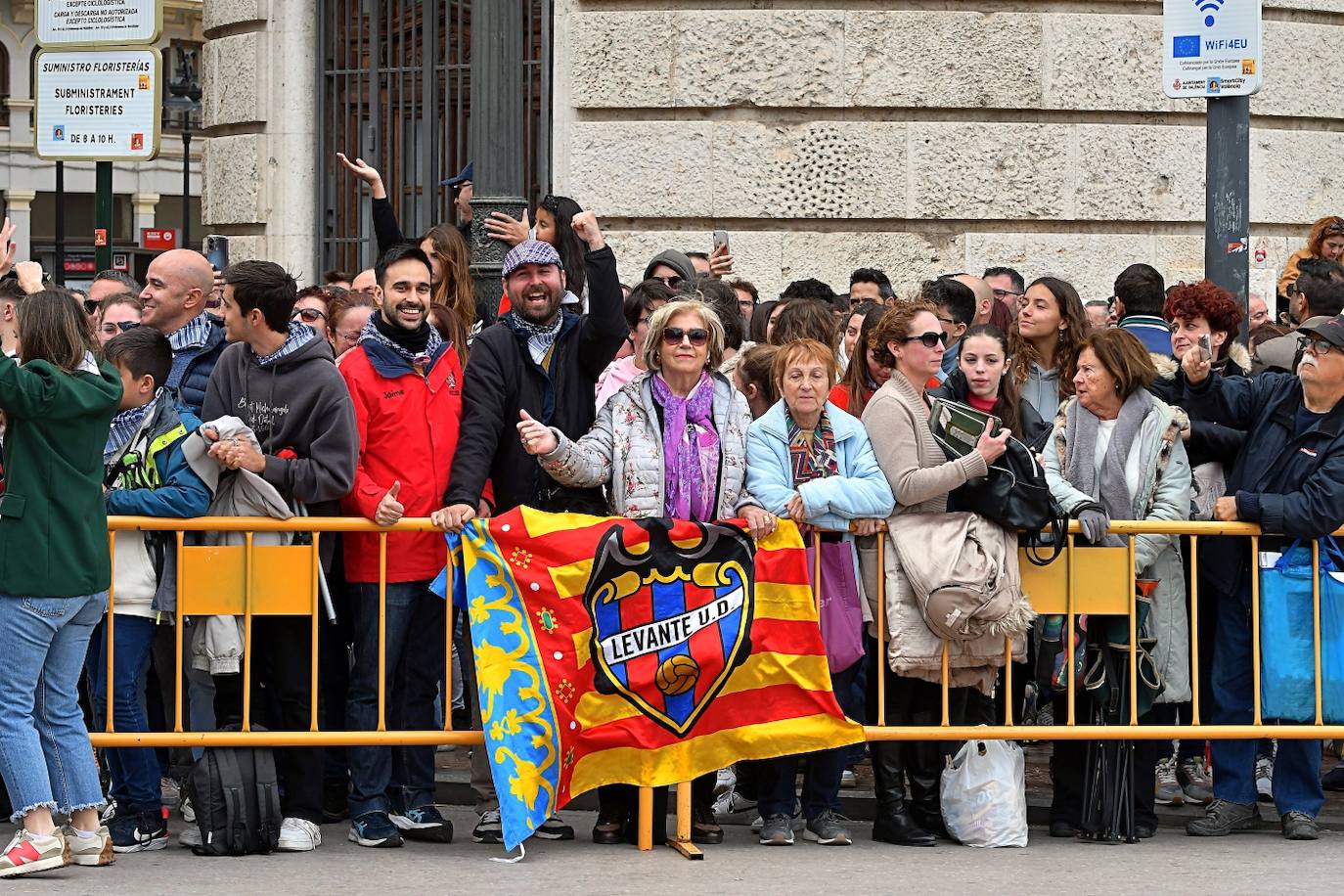 Búscate en la mascletà de este domingo 10 de marzo