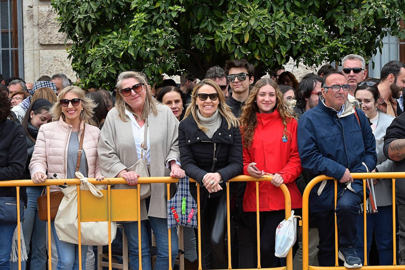 Búscate en la mascletà de este domingo 10 de marzo