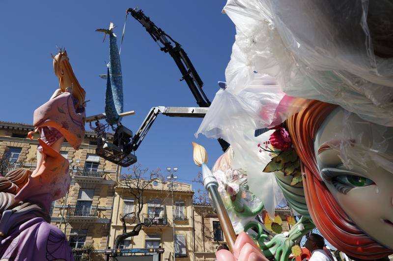 Así se plantan las Fallas de Valencia en 2024