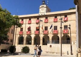 El Ayuntamiento de Dénia.