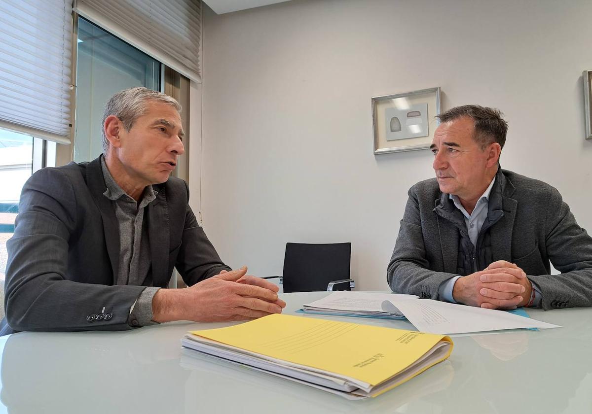 Reunión entre Sanidad y el alcalde de Riba-roja.