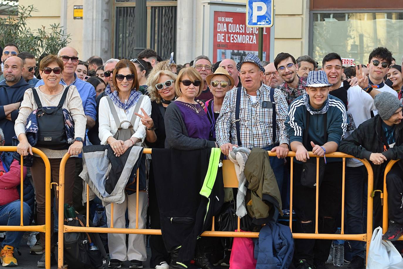 Búscate en la mascletà de este viernes 15 de marzo