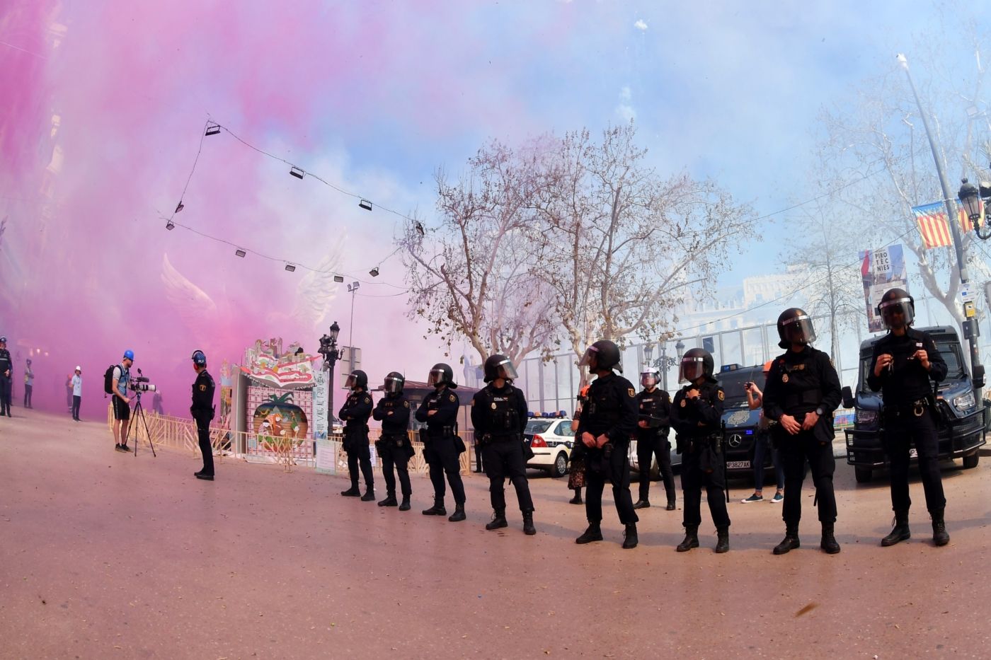 Búscate en la mascletà de hoy, sábado 16 de marzo