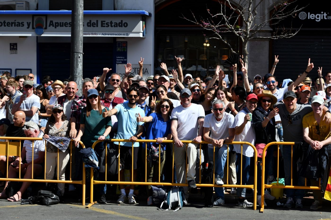 Búscate en la mascletà de hoy, sábado 16 de marzo