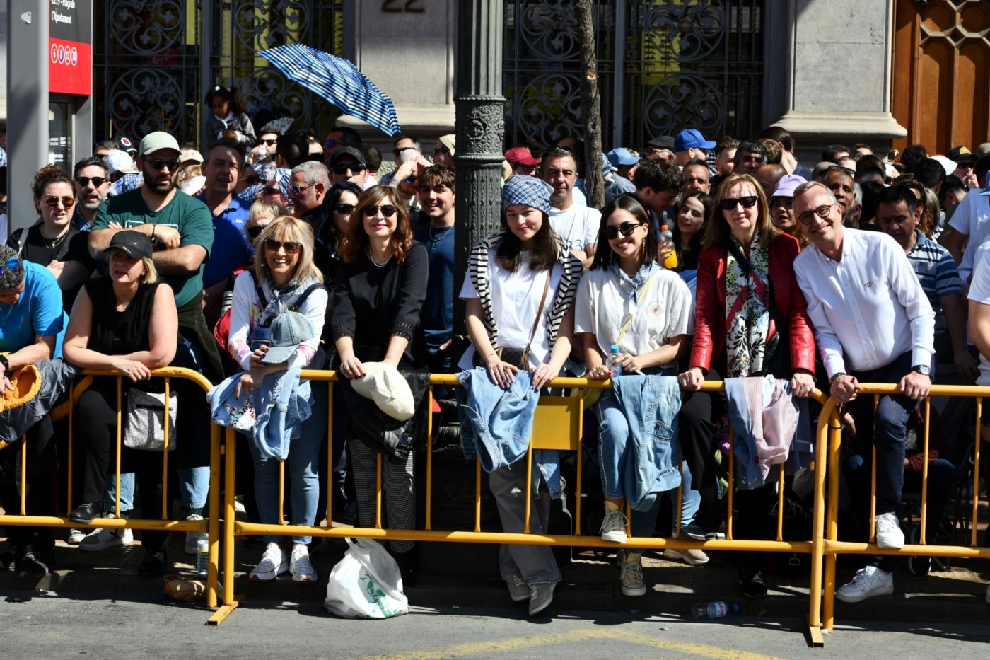 Búscate en la mascletà de hoy, sábado 16 de marzo