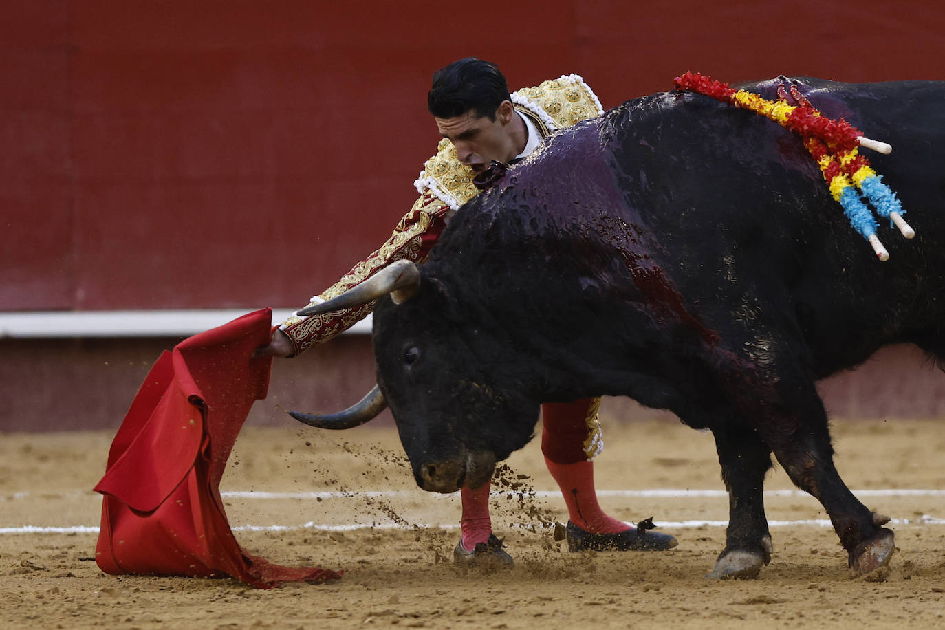 Fotos de la corrida de toros de la Feria de Fallas del 17 de marzo