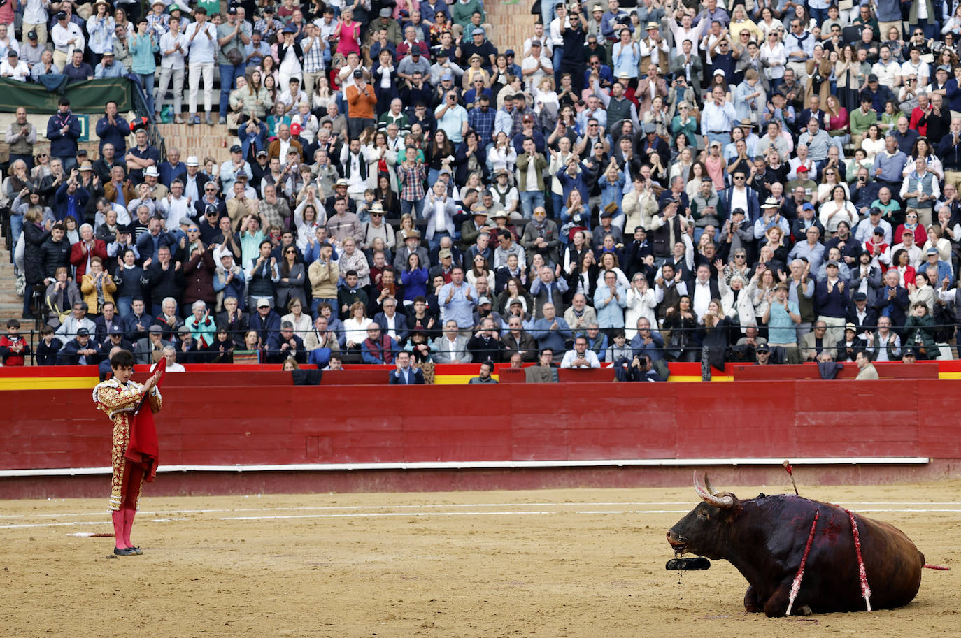 Fotos de la corrida de toros de la Feria de Fallas del 17 de marzo