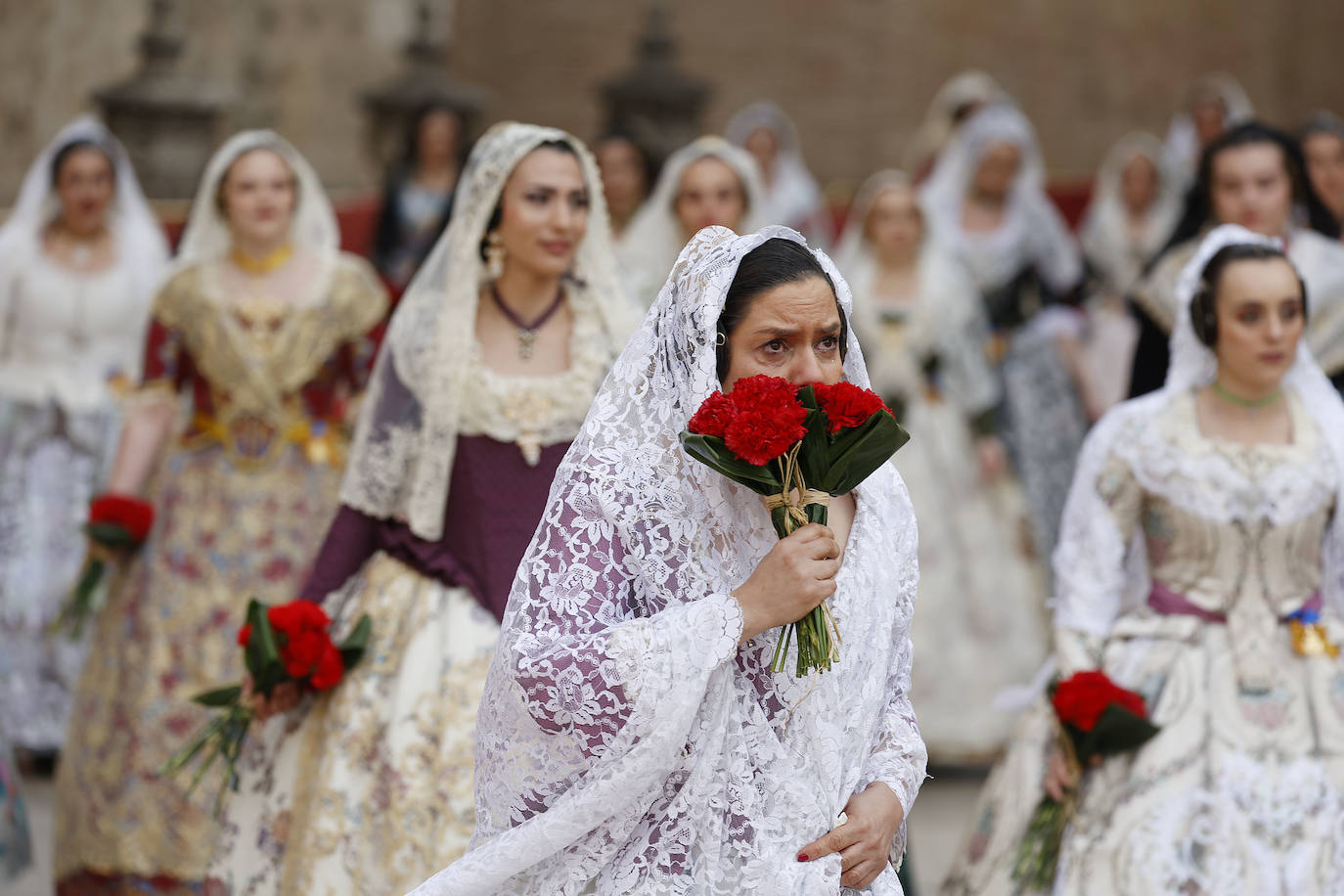 Búscate en la Ofrenda de las Fallas 2024: domingo 17 de marzo