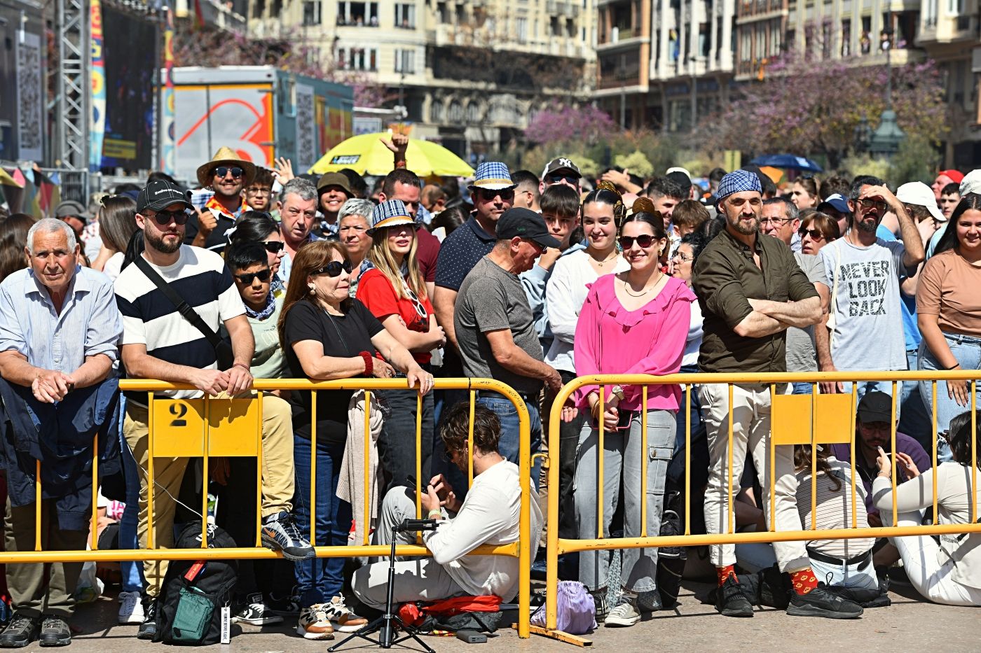 Búscate en la mascletà de este domingo 17 de marzo