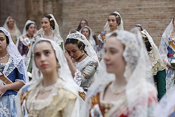 Horario de la Ofrenda de hoy de las Fallas 2024: cuándo pasa cada comisión y recorrido