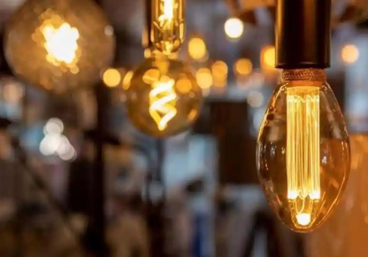 El precio de la luz cambia este lunes.