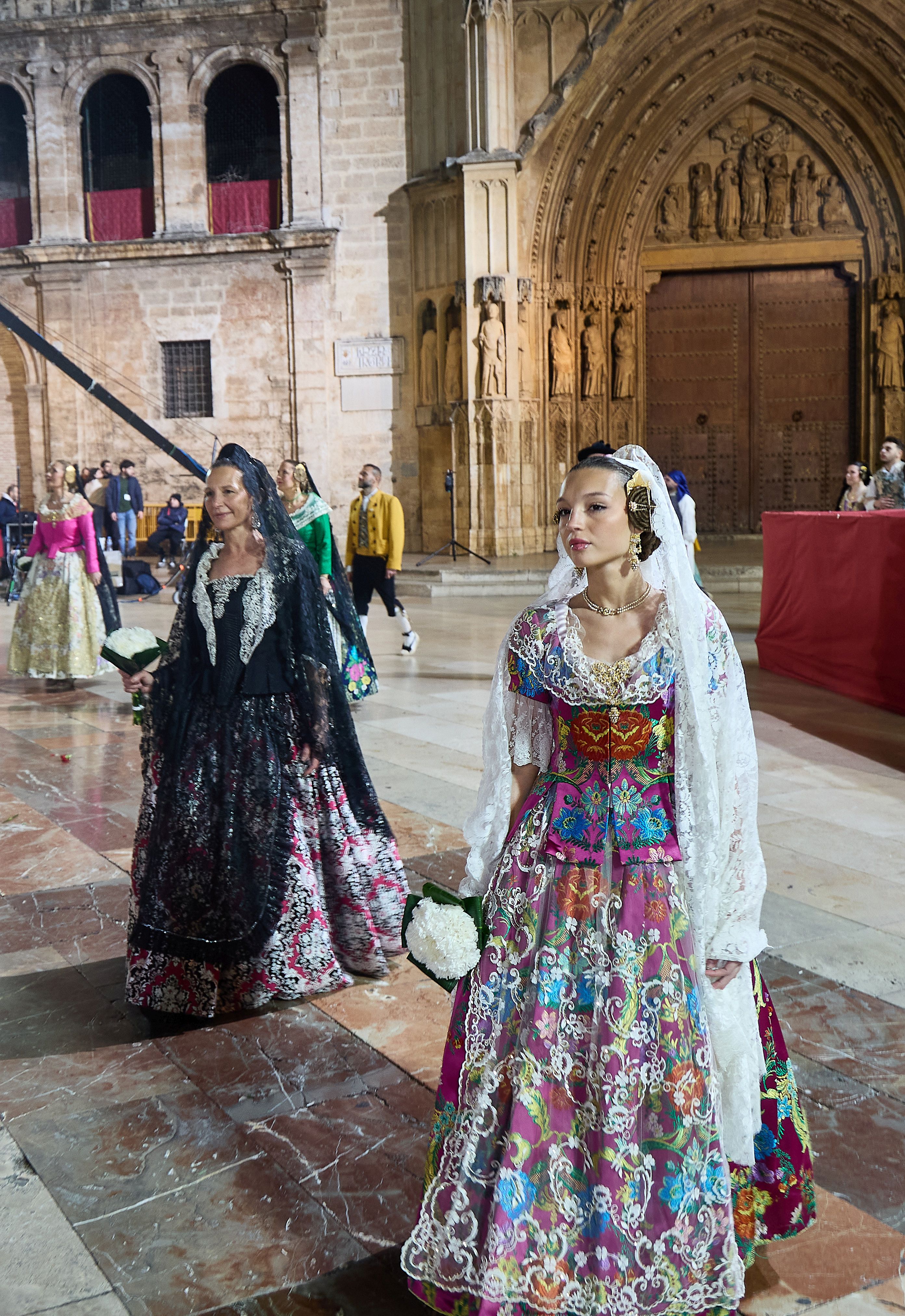 Búscate en la Ofrenda de este lunes 18 de marzo