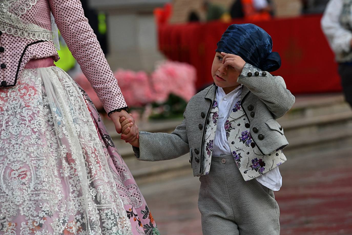 Búscate en la Ofrenda de las Fallas 2024: domingo 17 de marzo