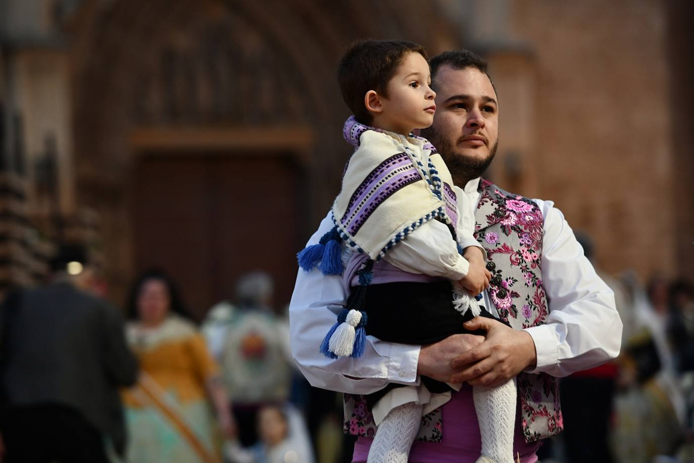 Búscate en la Ofrenda de las Fallas 2024: domingo 17 de marzo