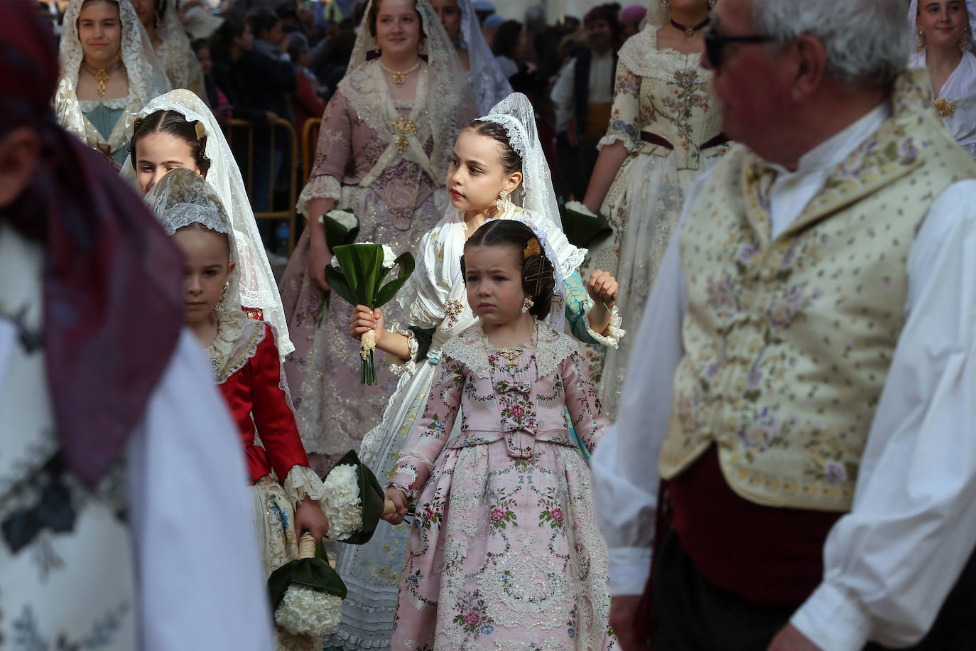 Búscate en la Ofrenda de este lunes 18 de marzo