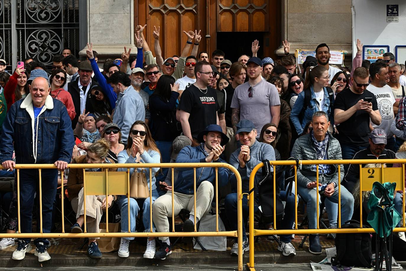 Búscate en la mascletà de este martes 19 de marzo