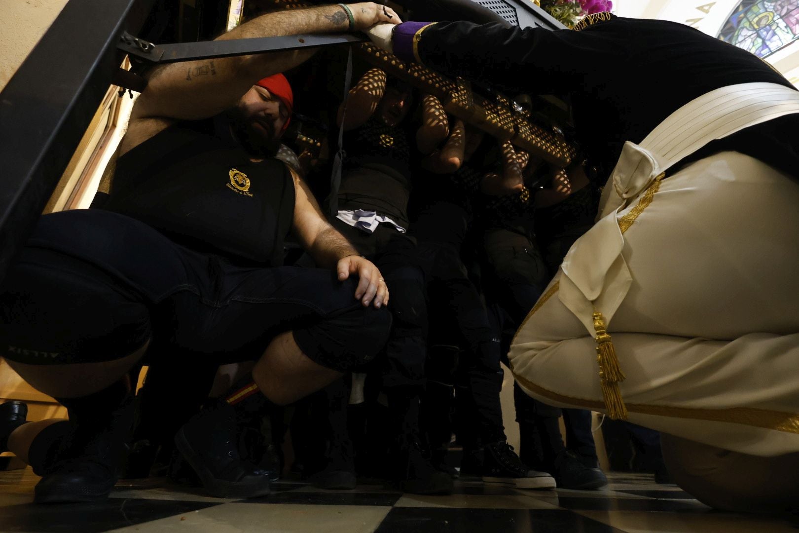 Procesión de los Granaderos de la Virgen en Valencia