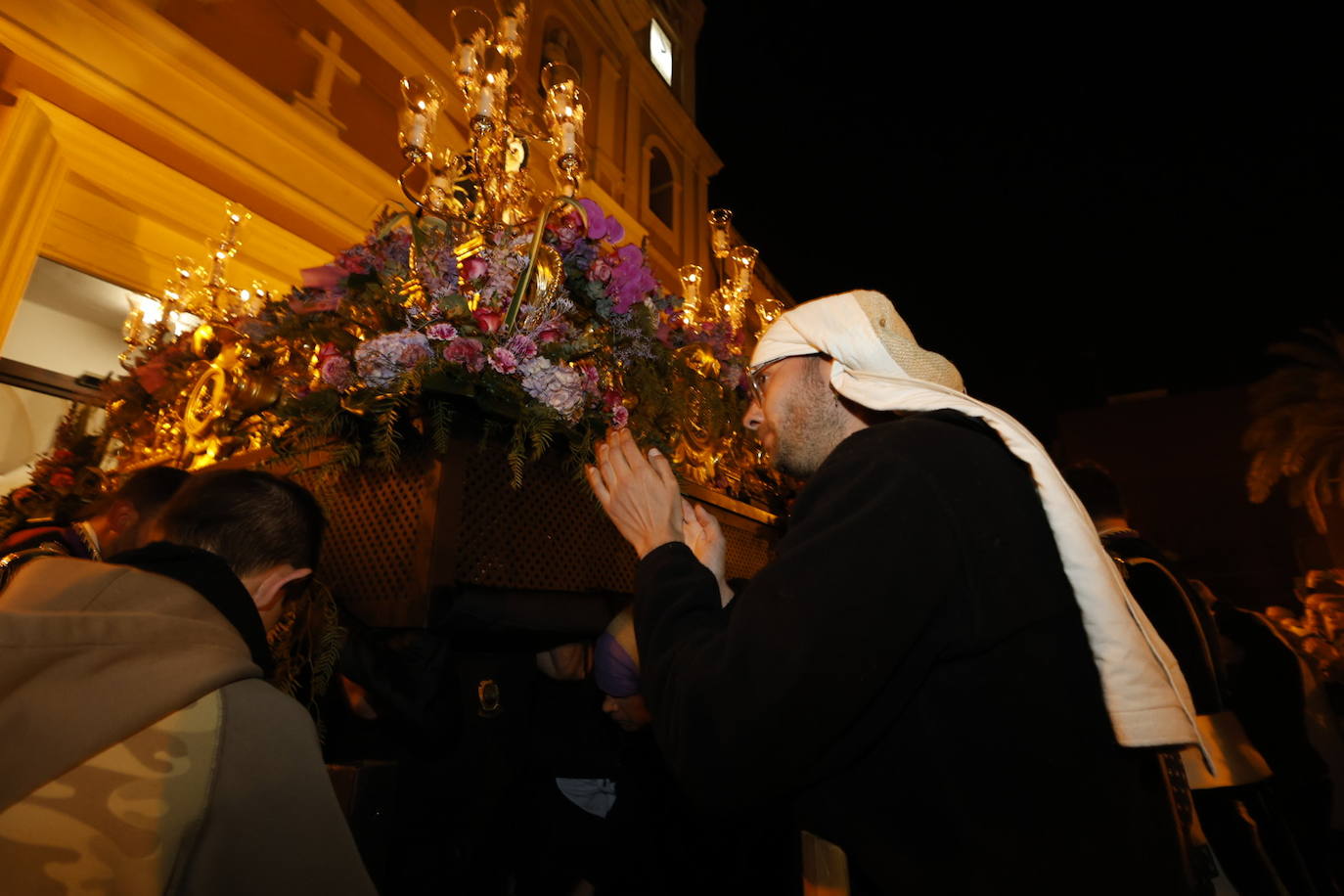 Procesión de los Granaderos de la Virgen en Valencia