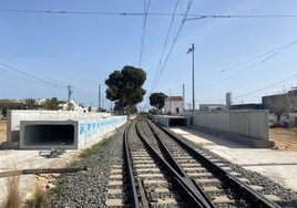 Tramo de las obras de la Línea 2 de Metrovalencia a la altura de Fuente del Jarro.