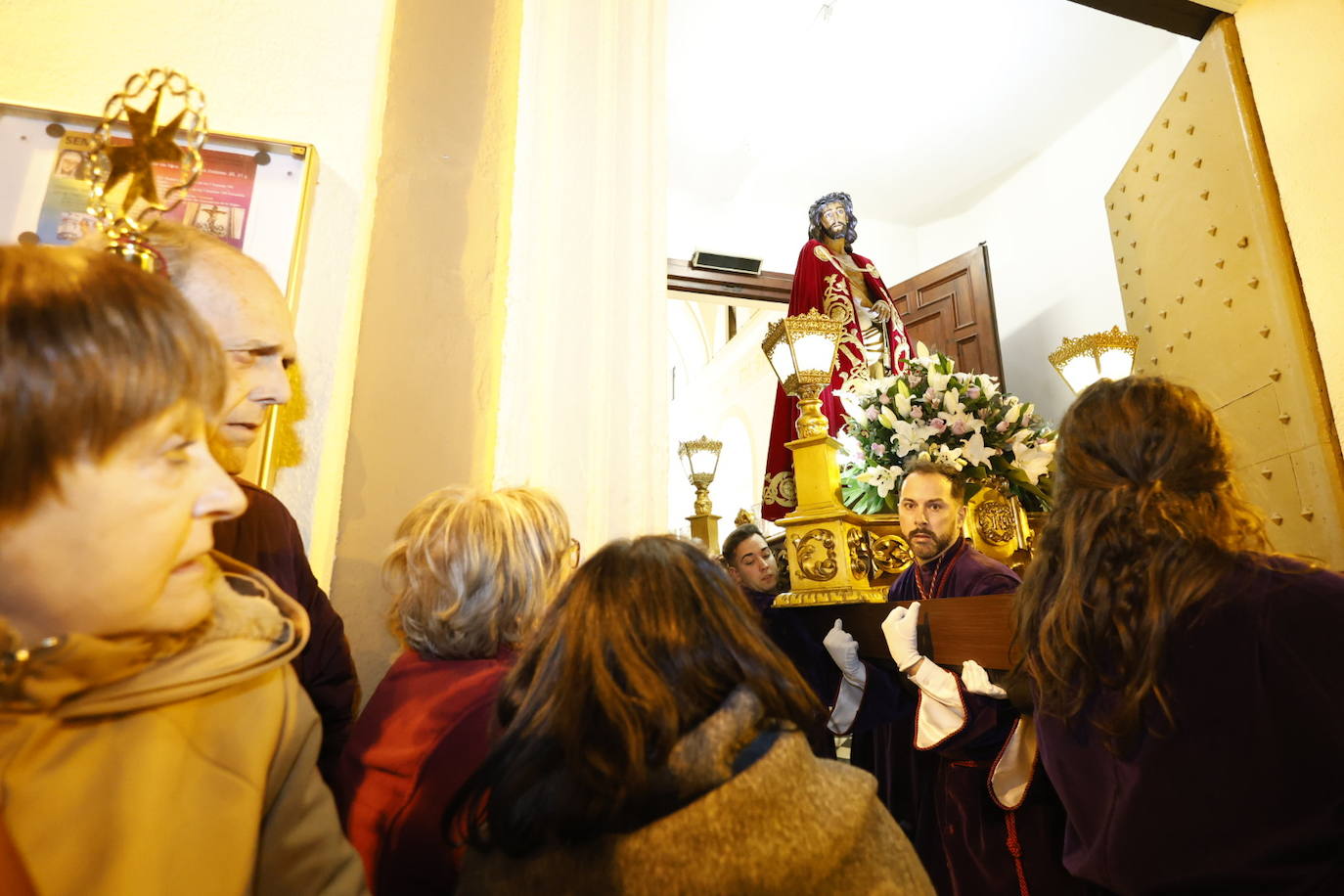 Procesión del Ecce Homo por las calles del Marítimo