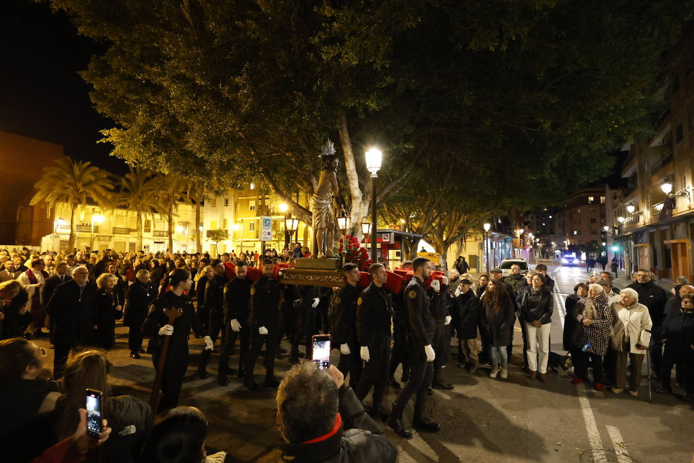 Procesión del Ecce Homo por las calles del Marítimo