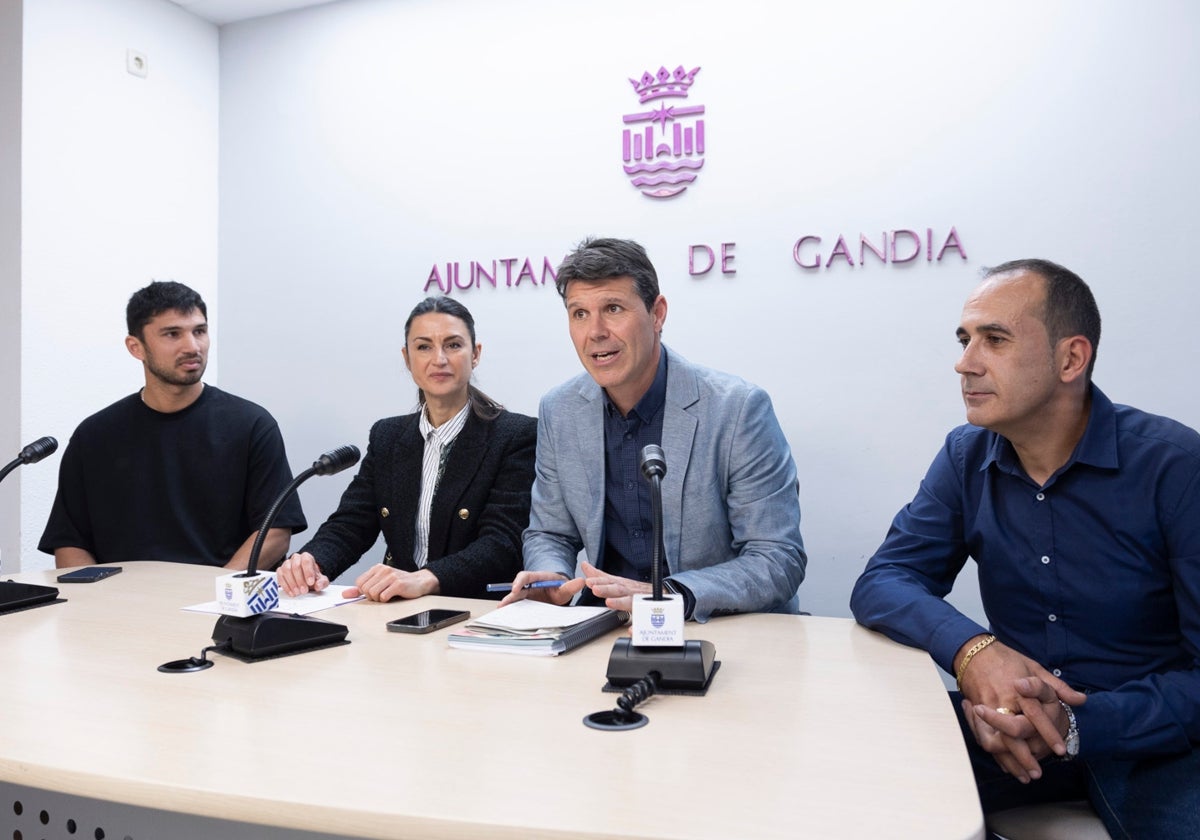 Presentación del torneo de fútbol.