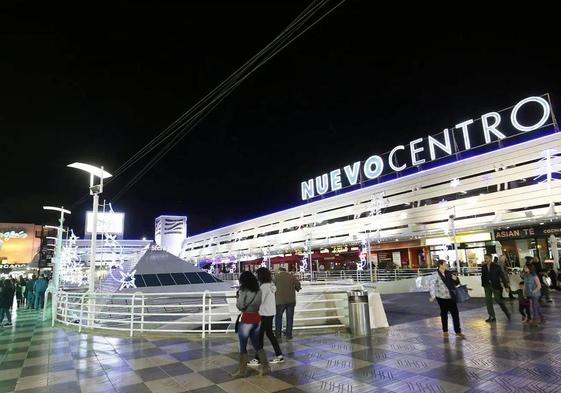 Centros comerciales abiertos este viernes en Valencia