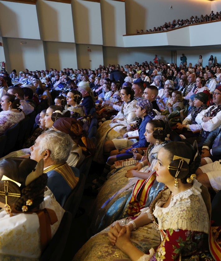 Imagen secundaria 2 - Algunas imágenes del emotivo acto que ha tenido lugar en el Palau de la Música de Valencia.