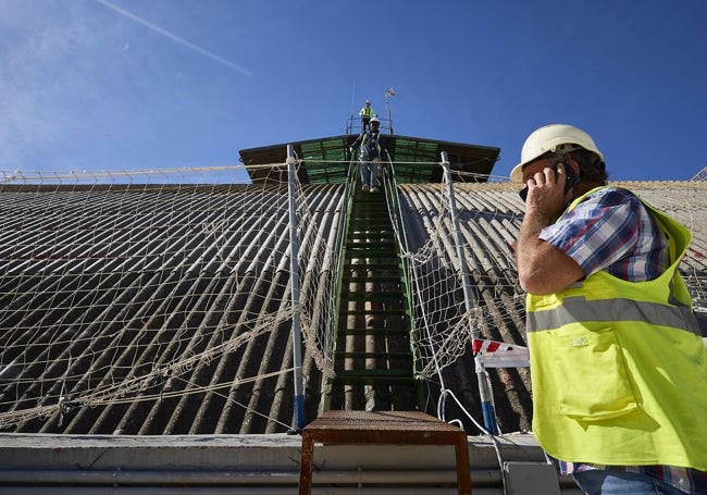 Obras de la cubierta de la estación.