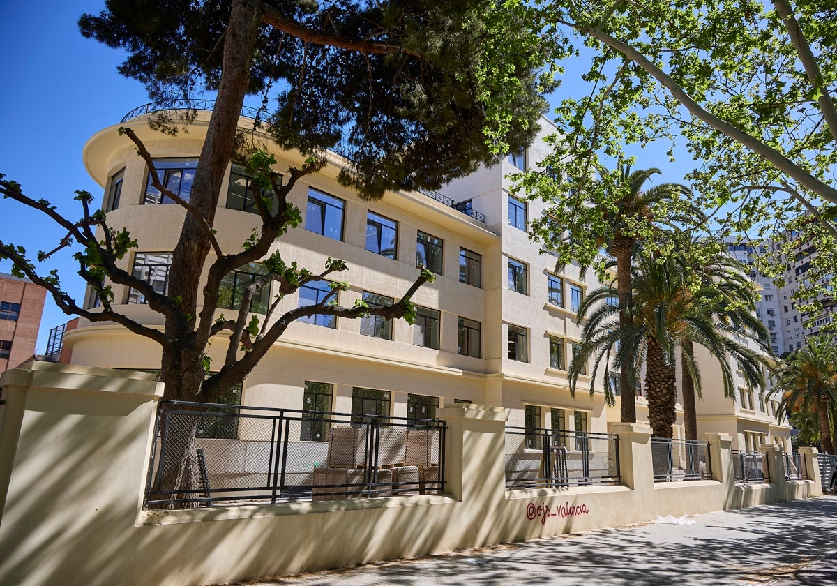 Estado que presentan las obras de reforma del antiguo colegio Luis Vives.