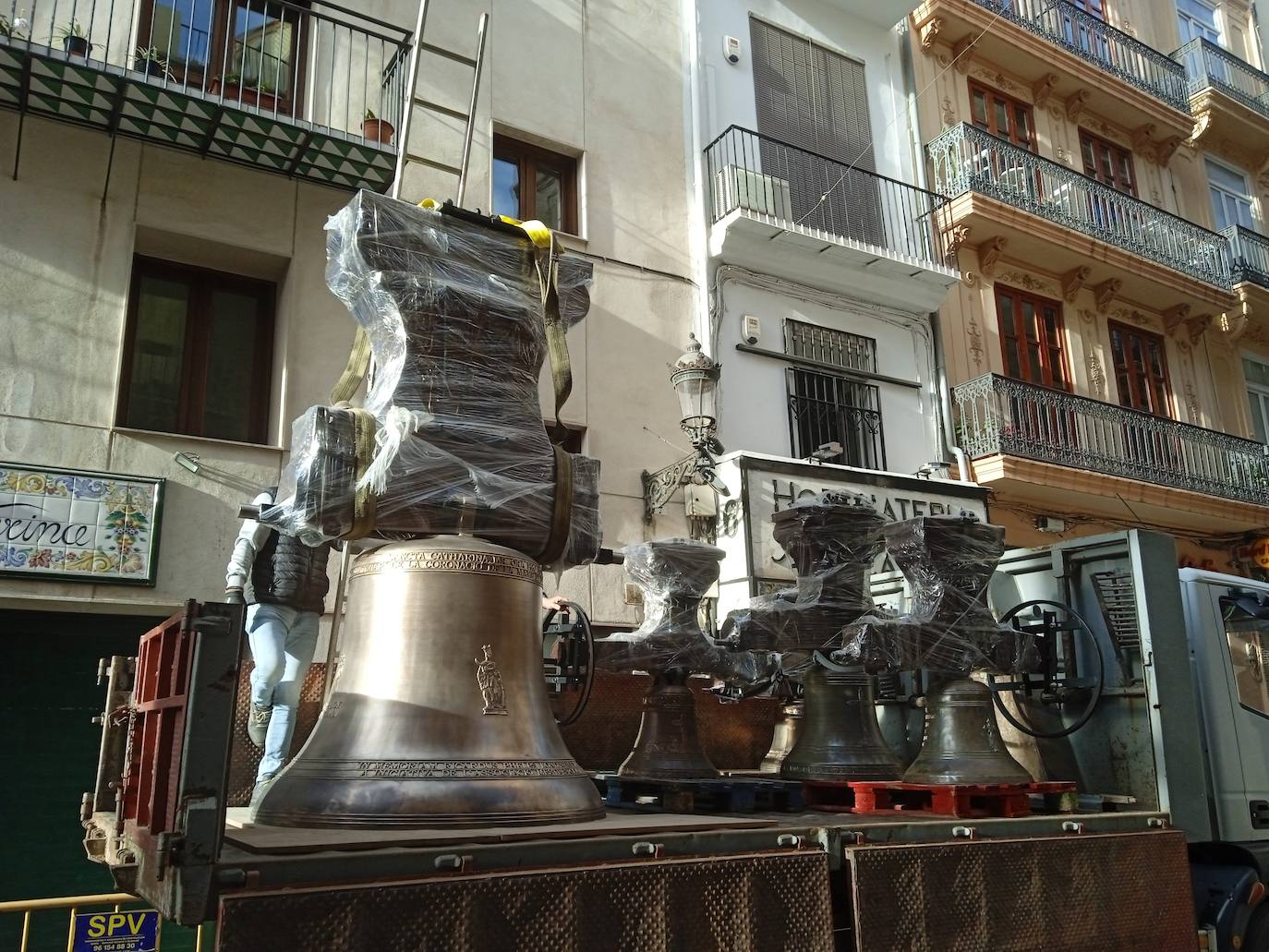 Fotos de las campanas de Santa Catalina en Valencia