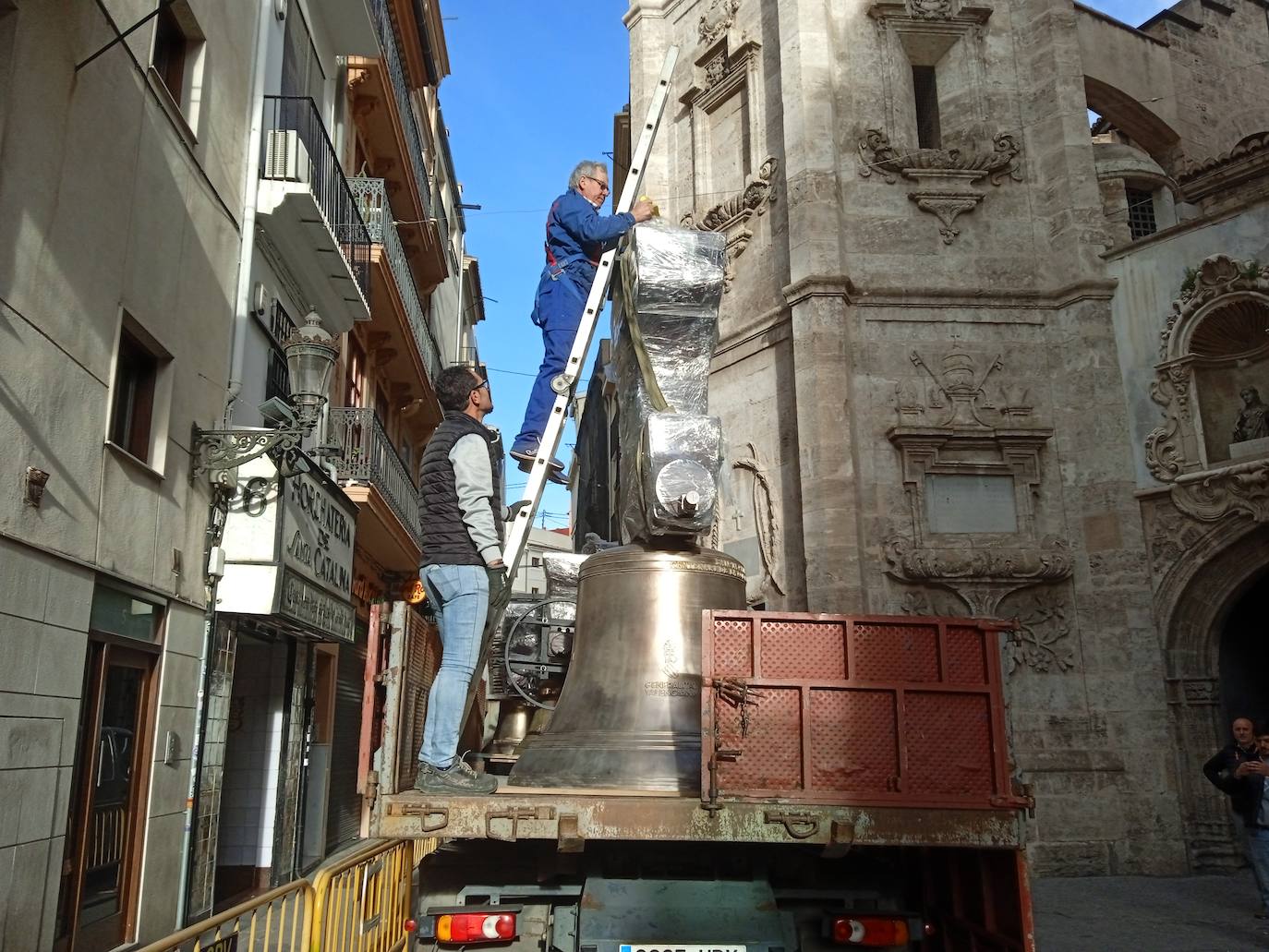 Fotos de las campanas de Santa Catalina en Valencia