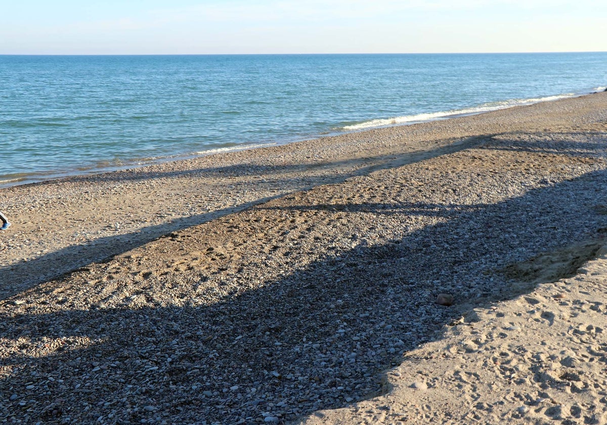 Desnivel de una de las playas afectadas.