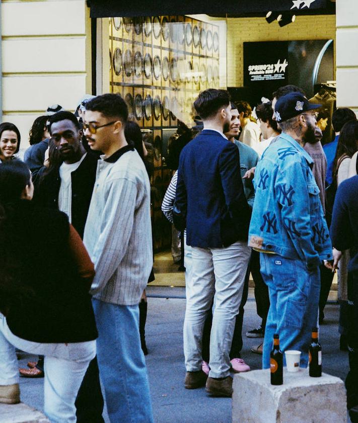 Imagen secundaria 2 - La joyería que abre en Valencia y completa el entorno comercial vinculado a la generación Z