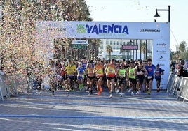 Emocionante salida de la última edición de la 15K Valencia Abierta al Mar.