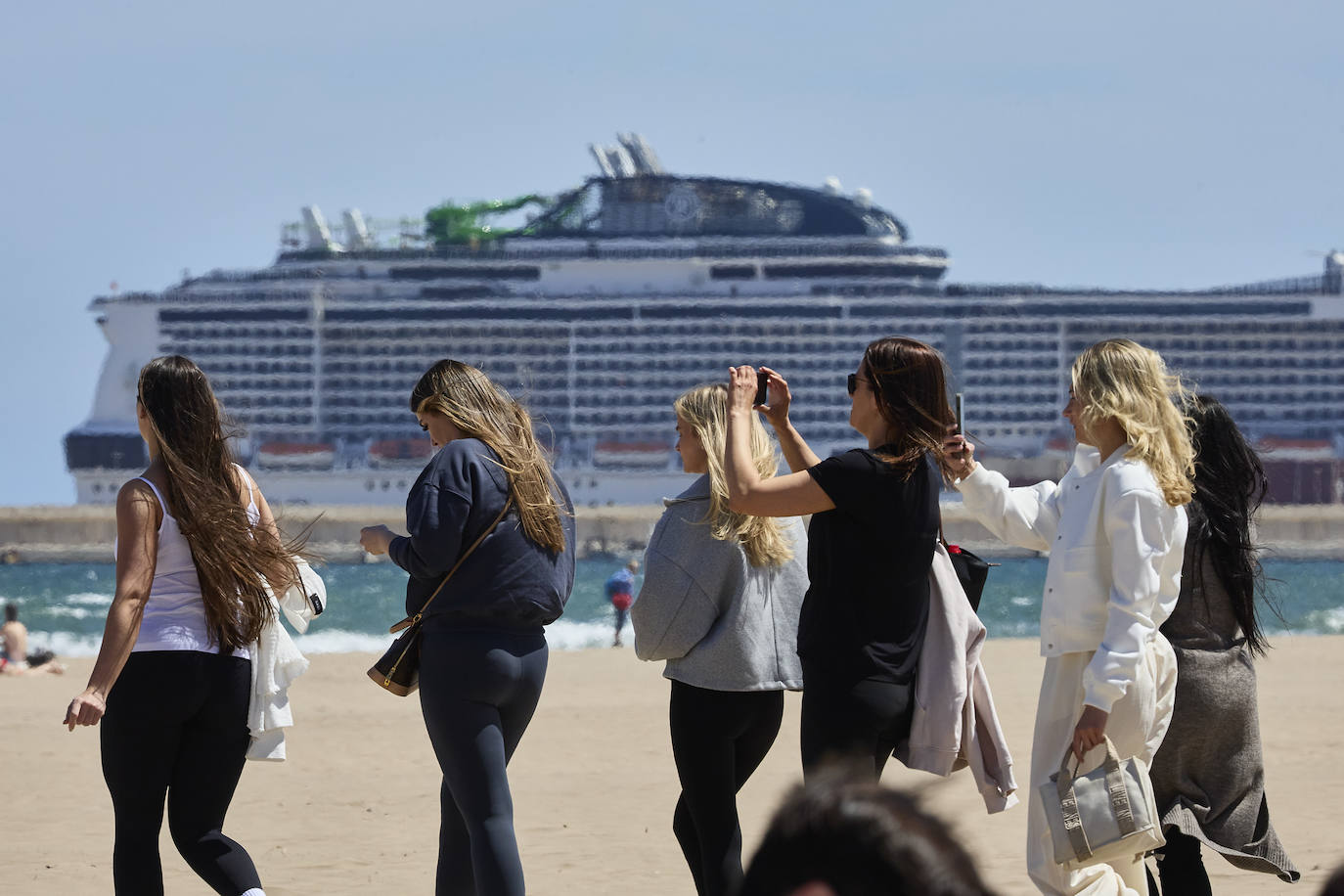 Desembarco de turistas en Valencia