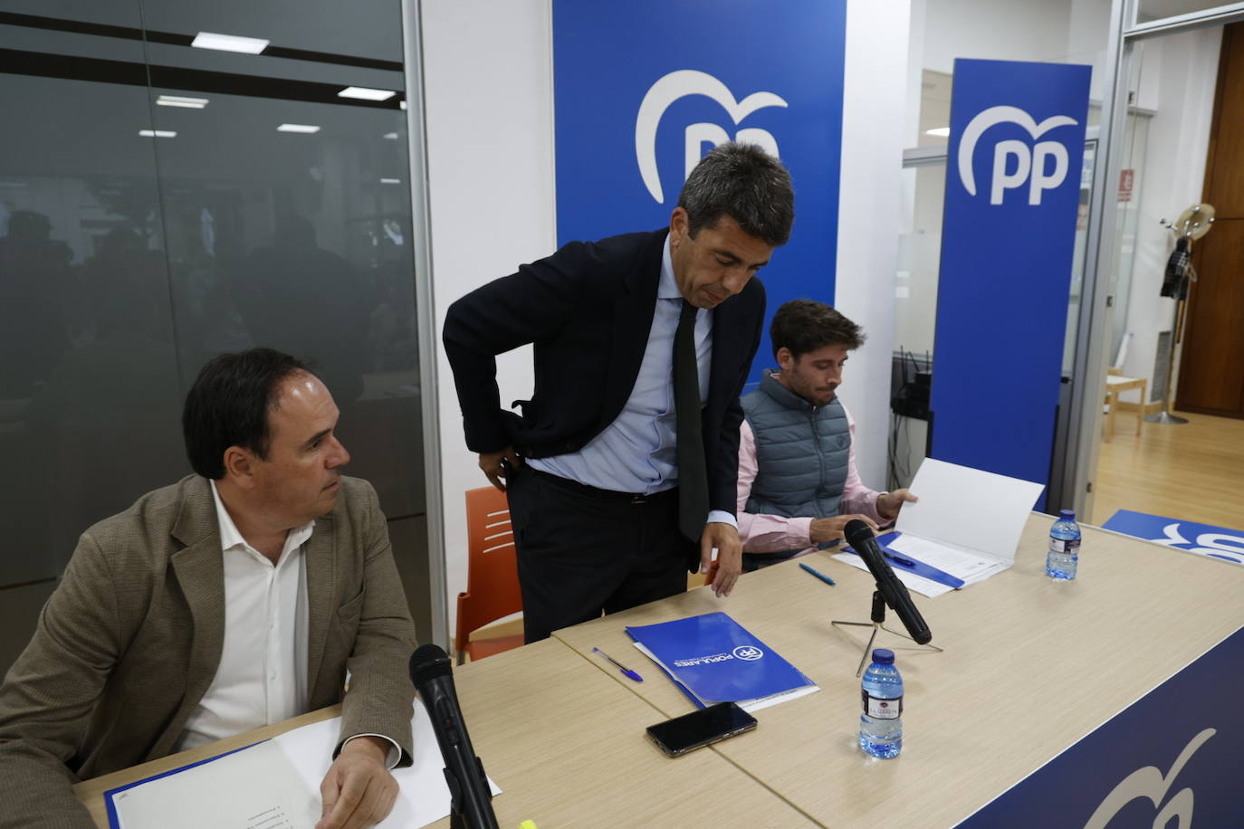 Imágenes de la reunión de la ejecutiva del PPCV